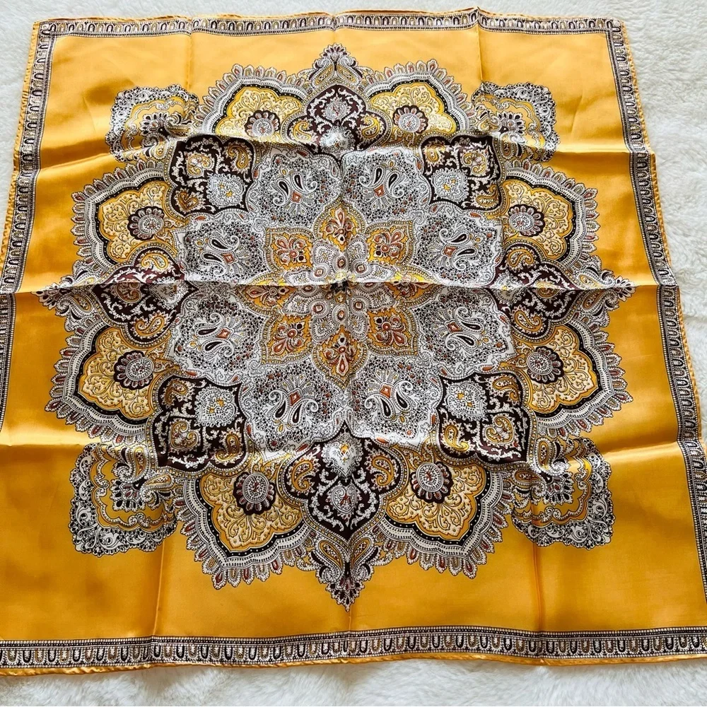 Vintage  Never Worn Scarf Made in Japan.